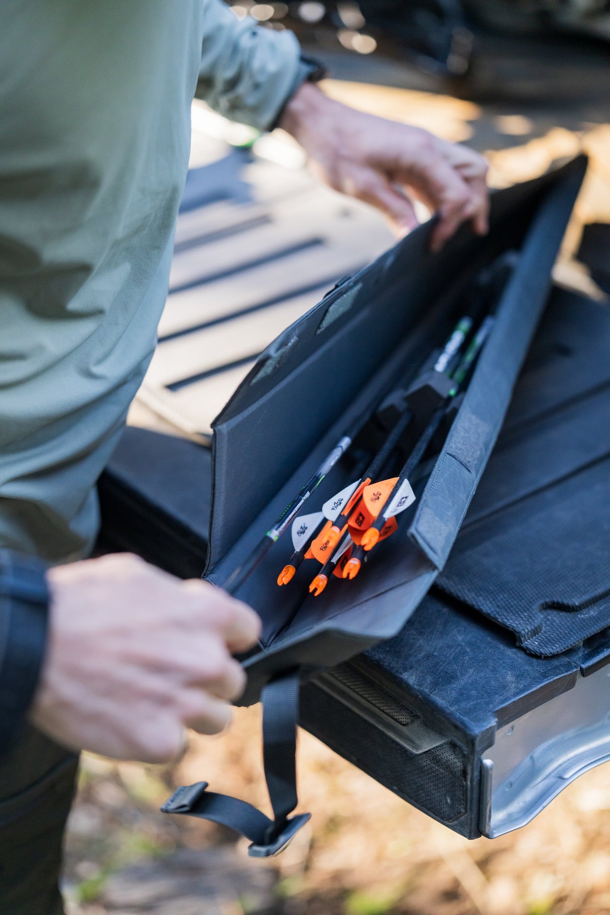 Six Pack Arrow Case