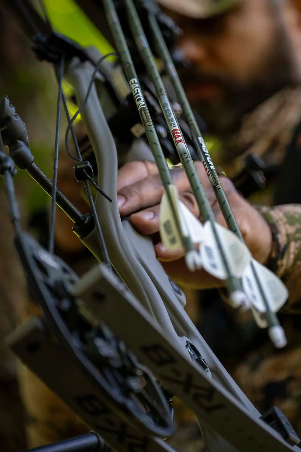 Easton 5MM FMJ MAX FLETCHED 6 pack