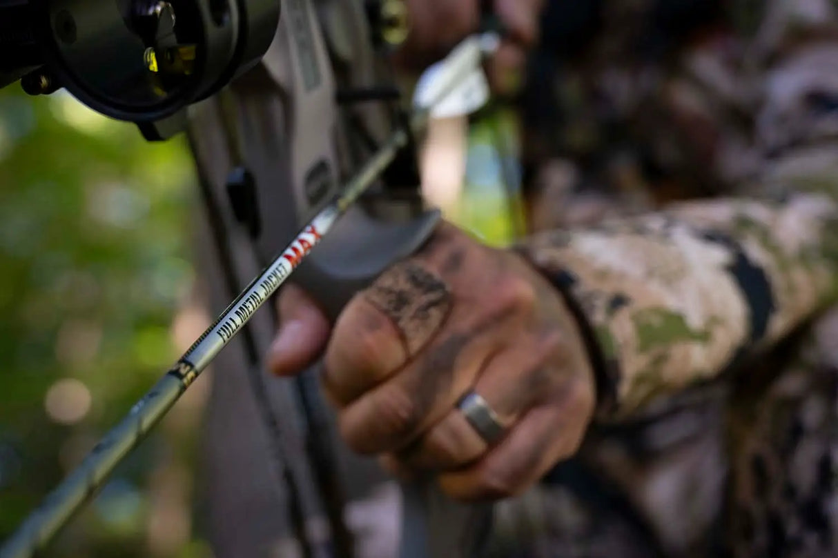 Easton 5MM FMJ MAX FLETCHED 6 pack