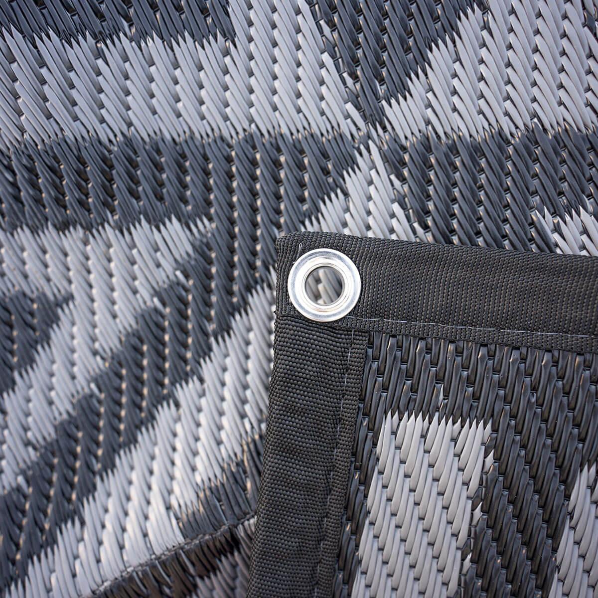 THE BARRIER MAT
